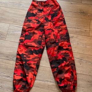 I AM GIA RED CAMO PANTS